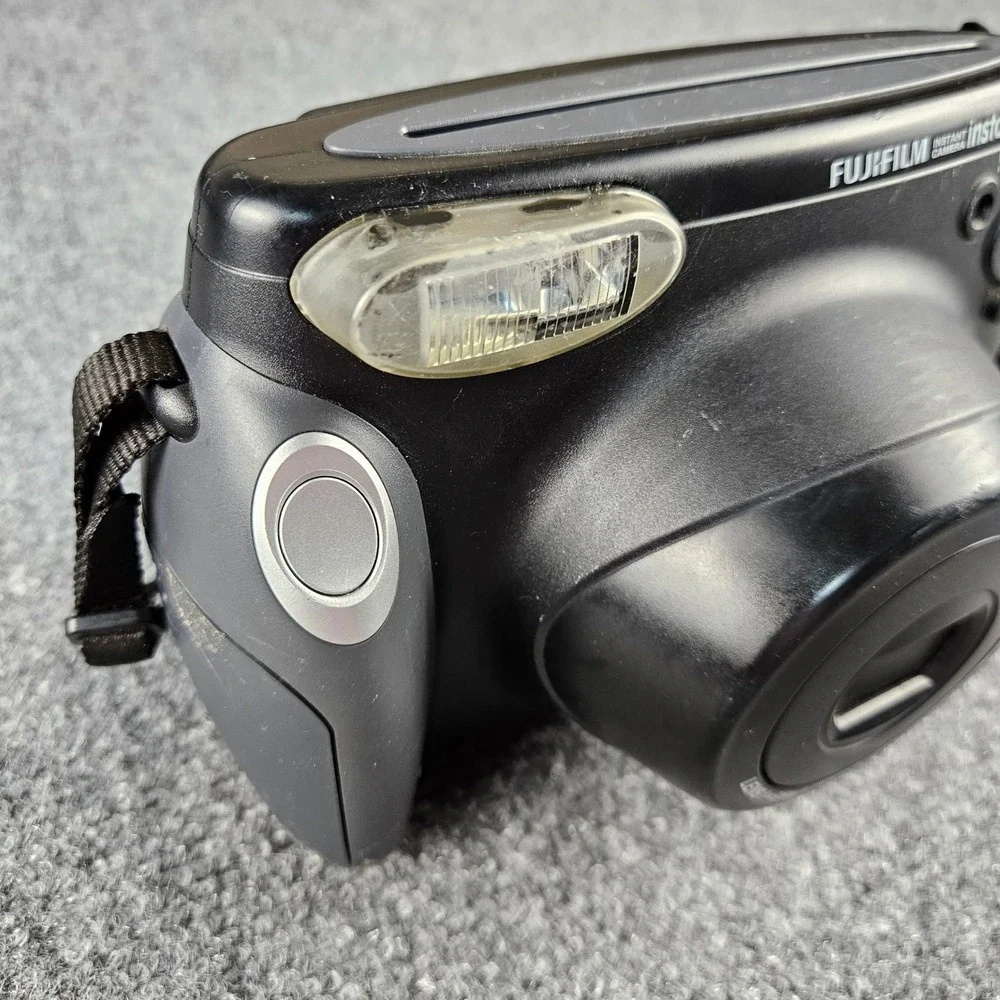 Fujifilm instax 210